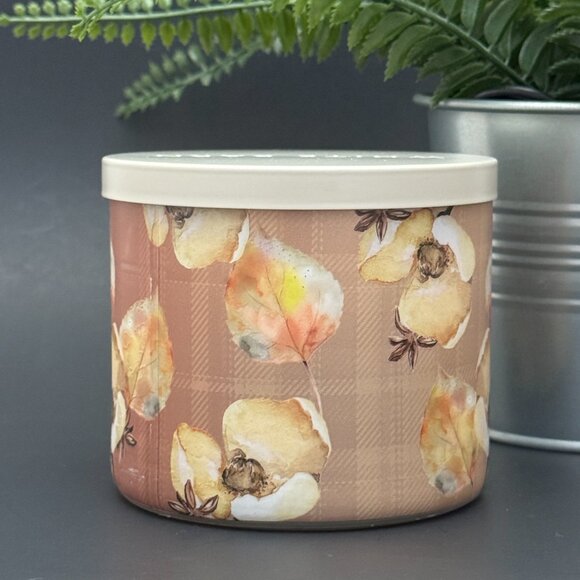 BBW Whipped Honey & Vanilla Bath & Body Works 3 Wick Candle - Picture 2 of 10